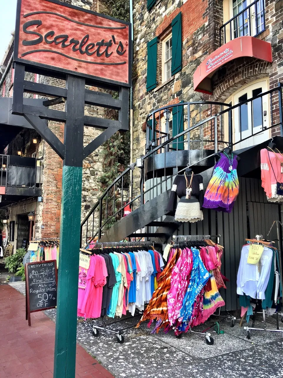 Scarlett’s - American Gift Shop