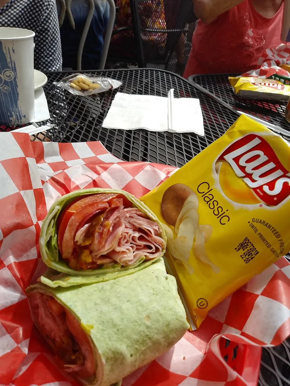 Dominick's Deli