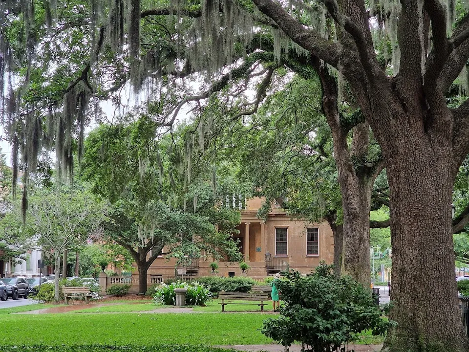 Oglethorpe Square