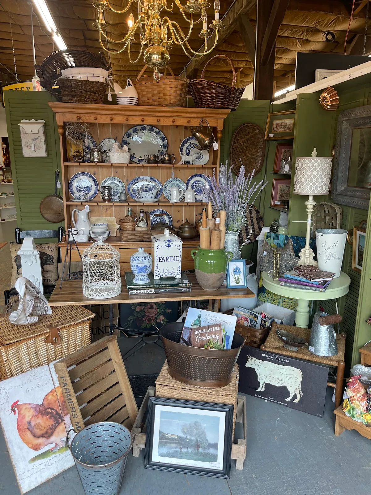 Springfield Antique Barn