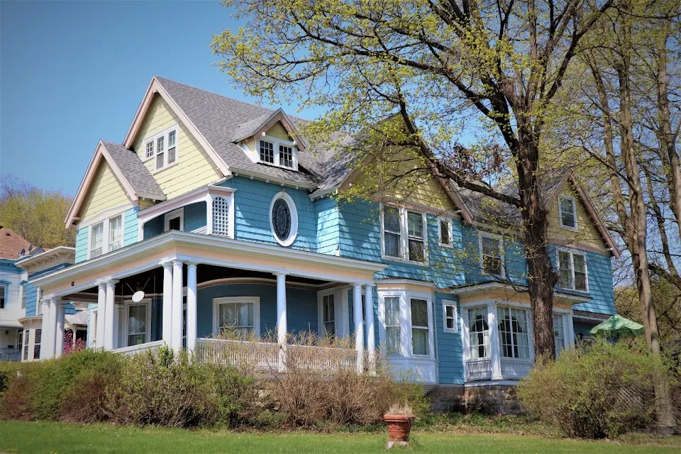 Gansevoort House