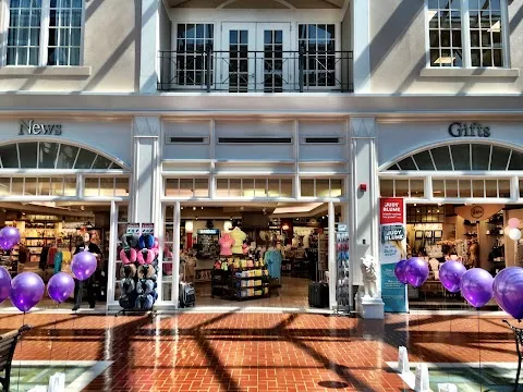 The Paradies Shops