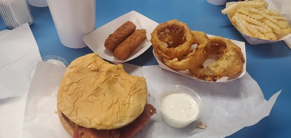 Burger Supreme Drive-Inn