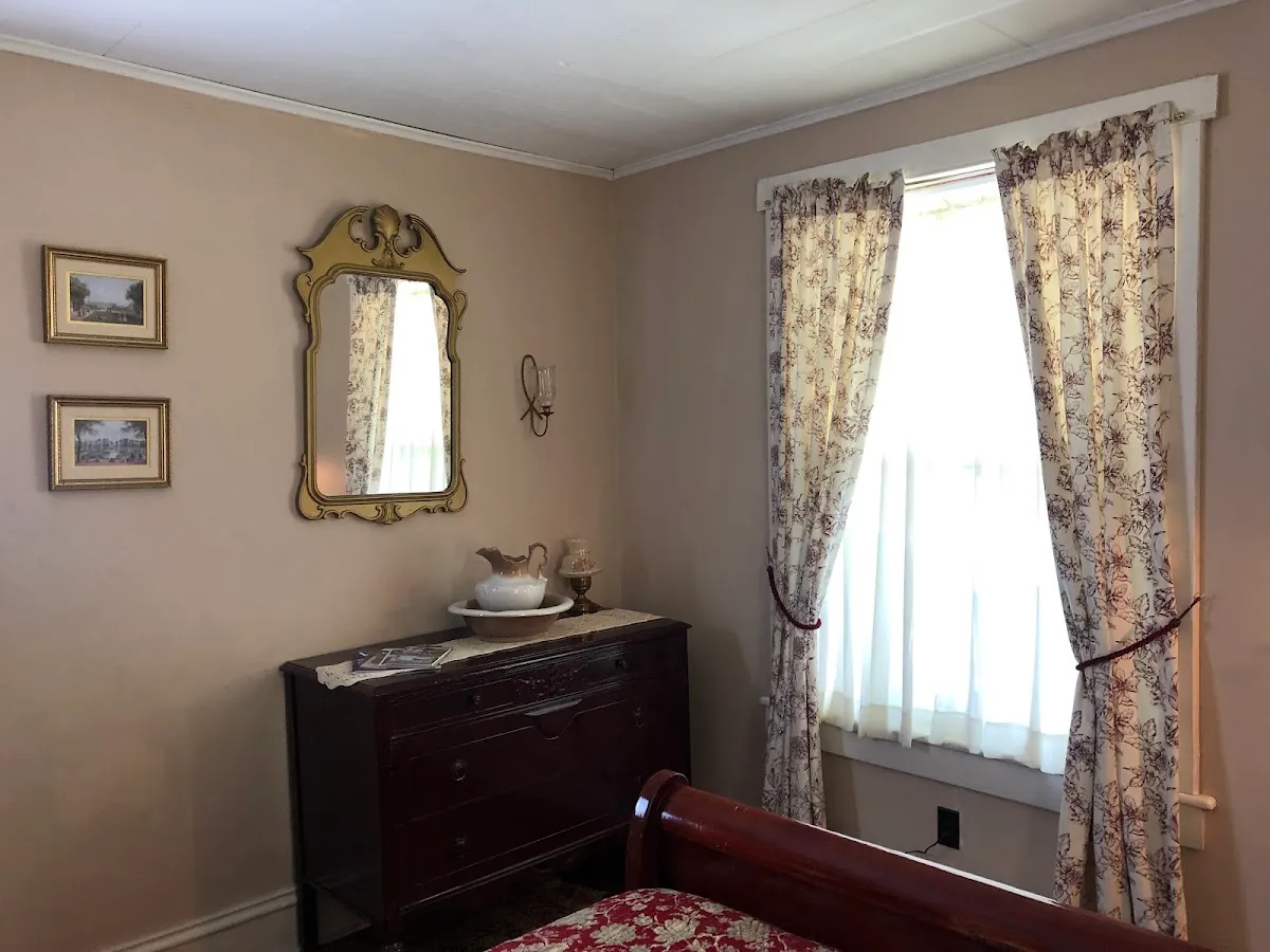 The Wellington House Bed & Breakfast