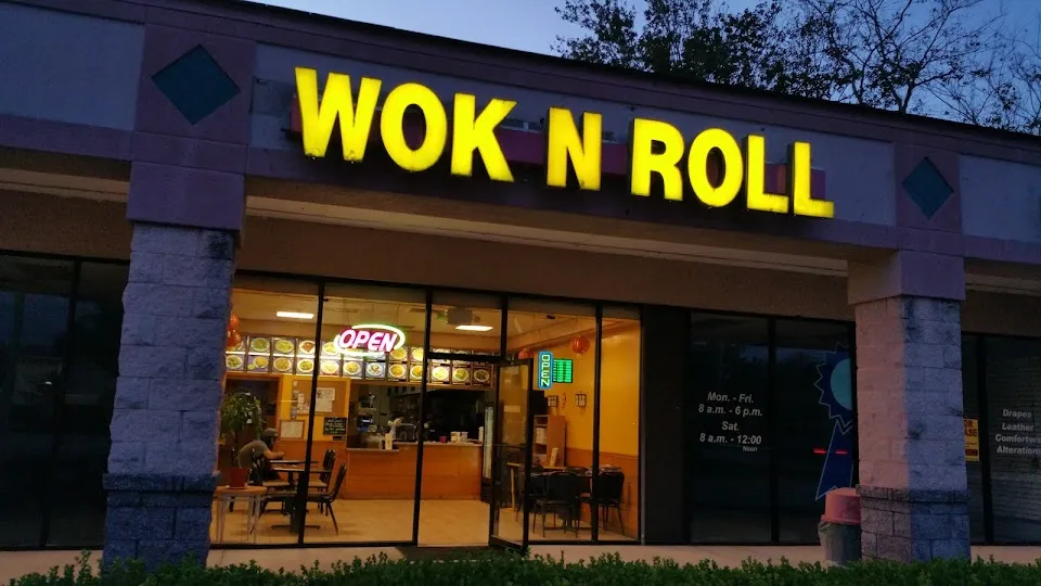 Wok N Roll