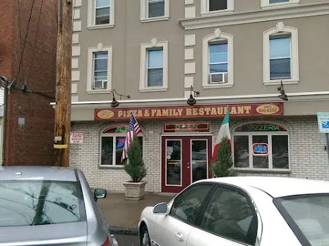 F & J Pizzeria