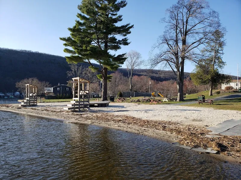 Thomas P. Morahan Waterfront Park