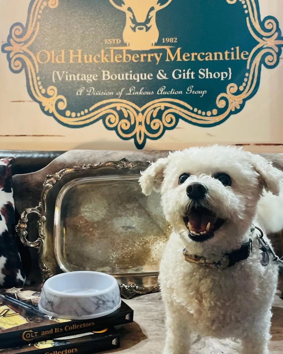 Old Huckleberry Mercantile