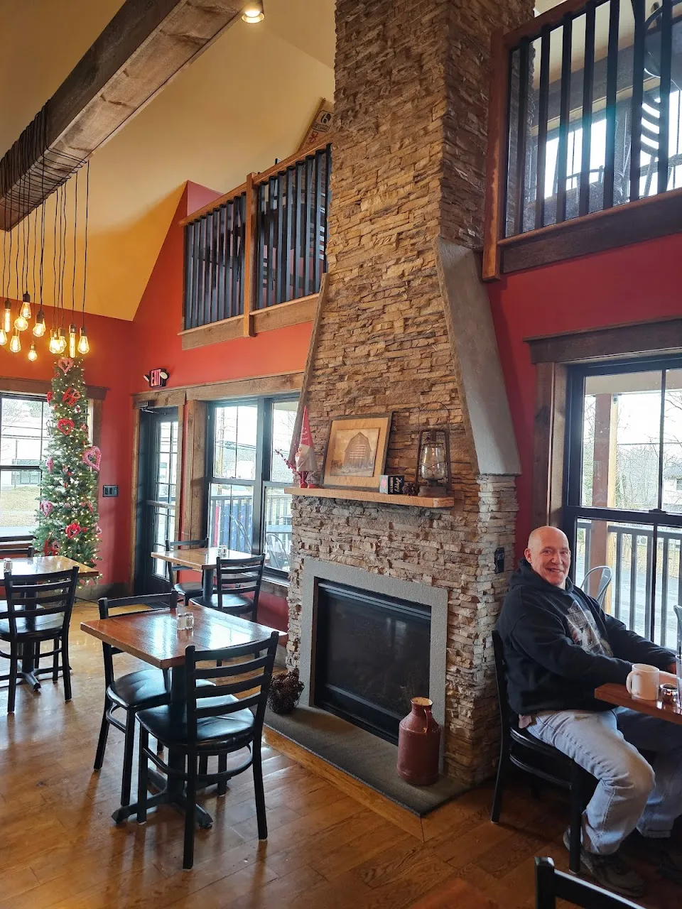 Copperbarn Coffeebar & Eatery