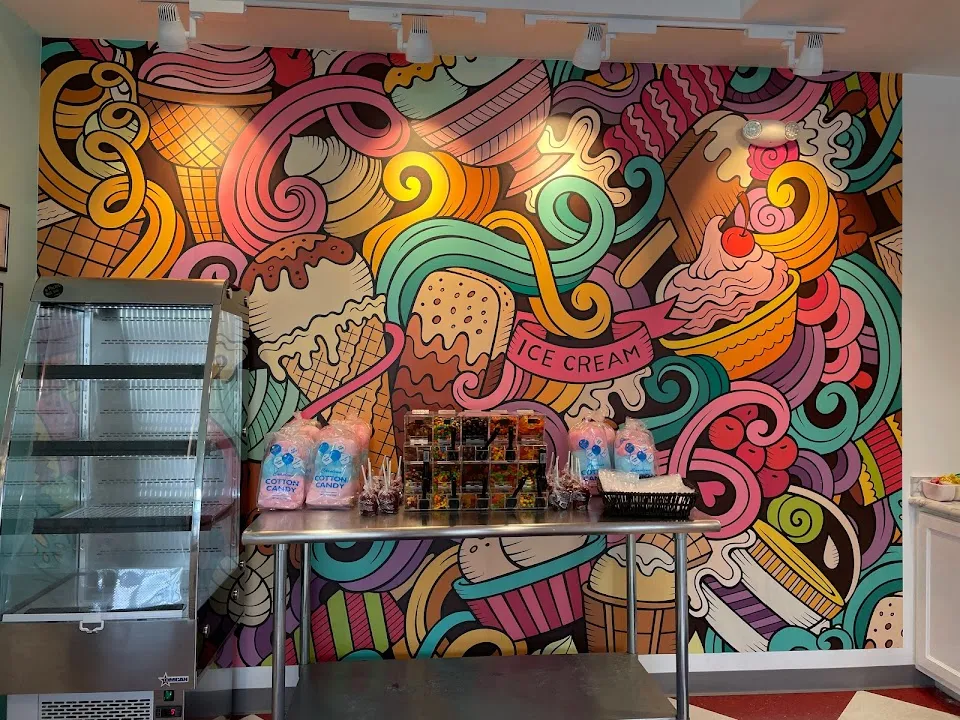 Snax Gourmet Ice Cream & Hot Dogs