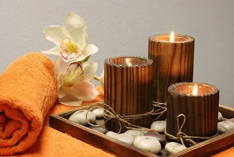 Green Leaf Massage