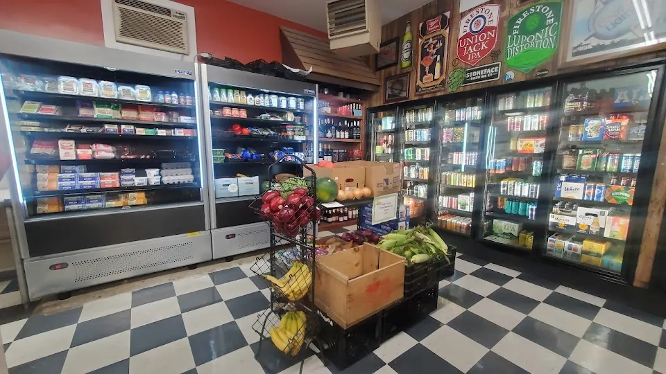 Leo's One-Stop Market