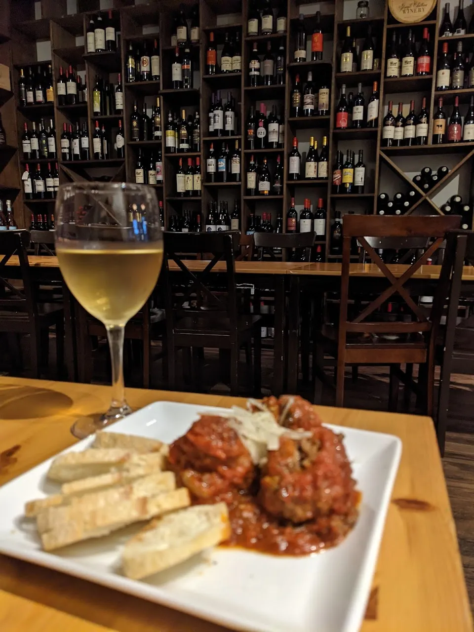 Wine & Tapas Bar