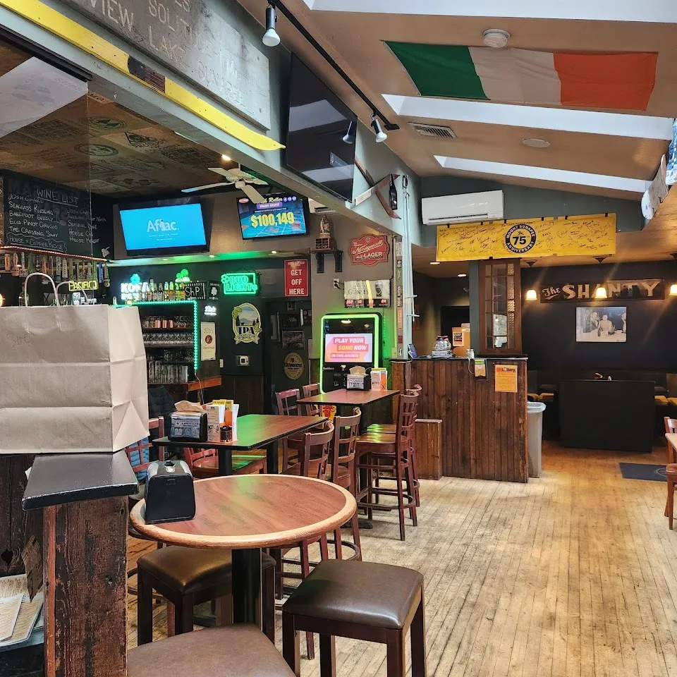 Salt Hill Pub Shanty