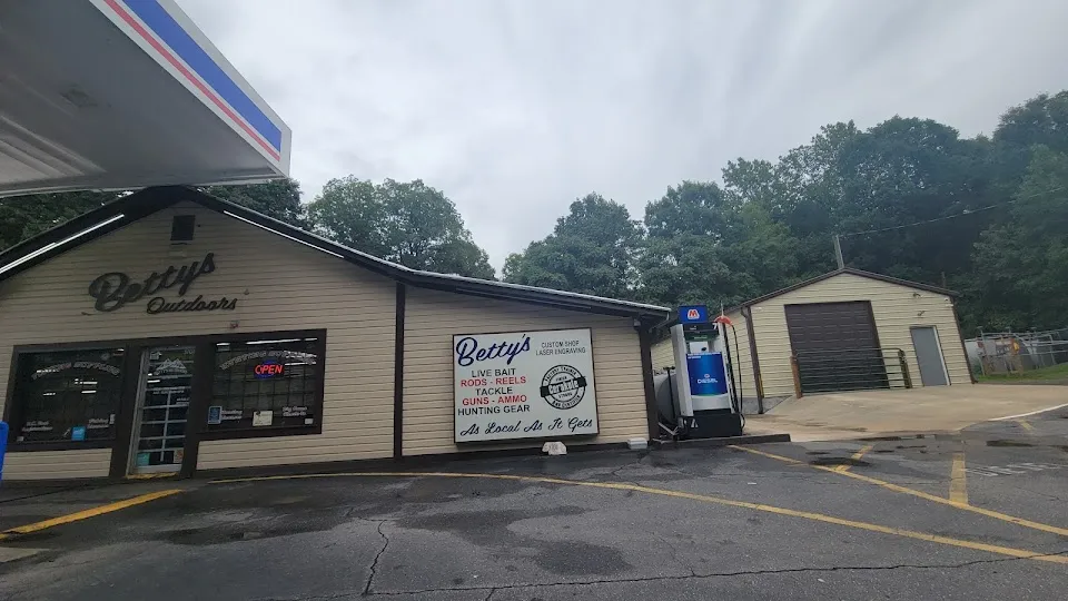 Betty's Outdoors