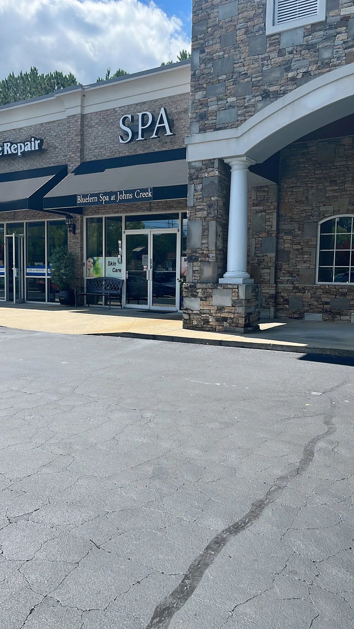 Bluefern Spa at Johns Creek