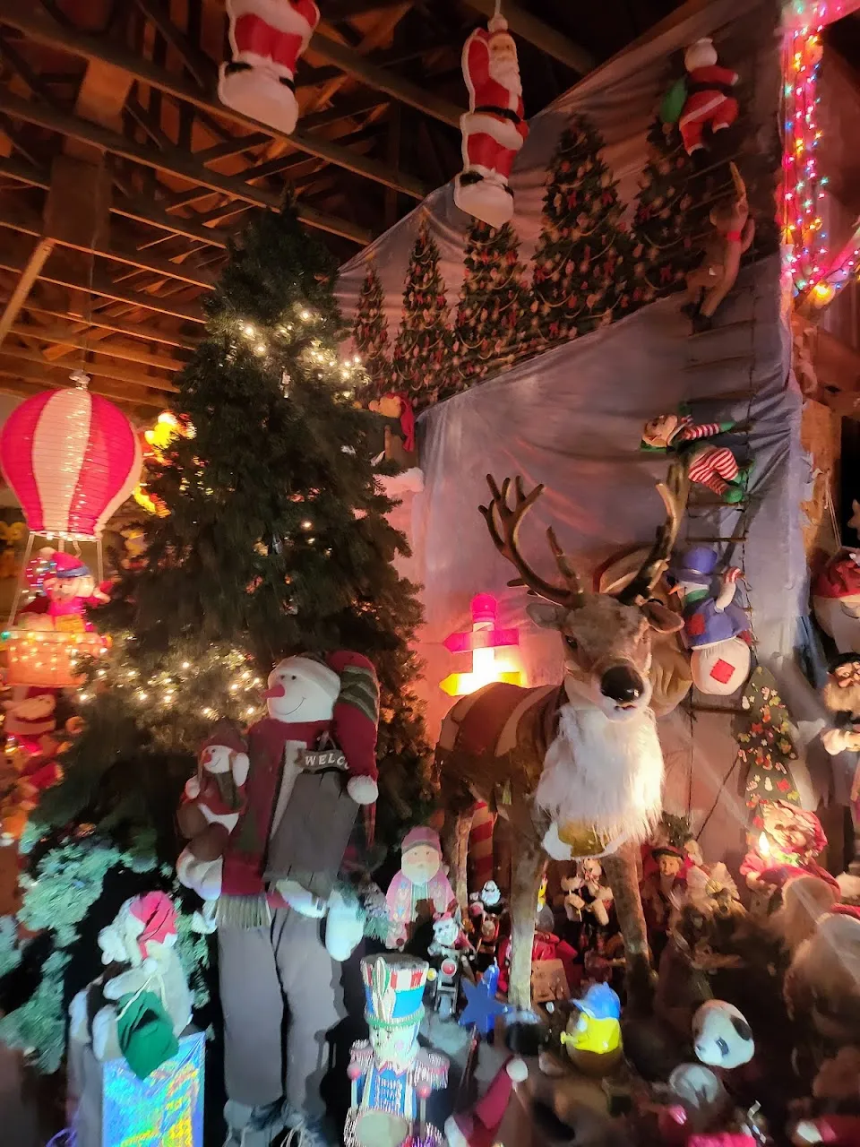 Watt Christmas Wonderland