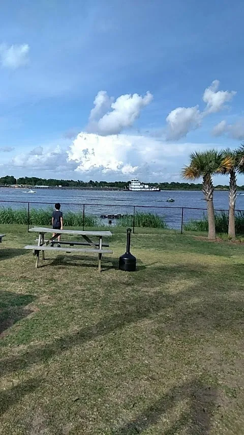 Port Neches Riverfront Park