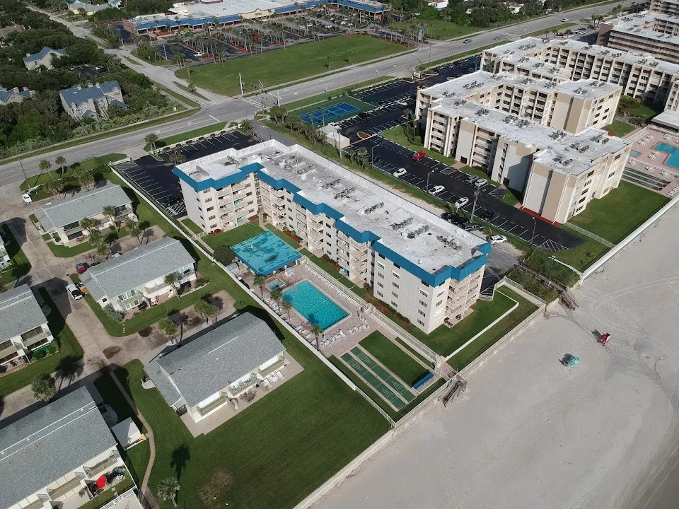 Hacienda Del Sol I Condominium