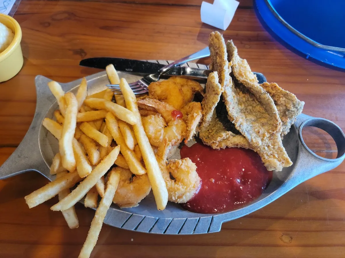 Gilligan's Seafood Restaurant- At the Dock