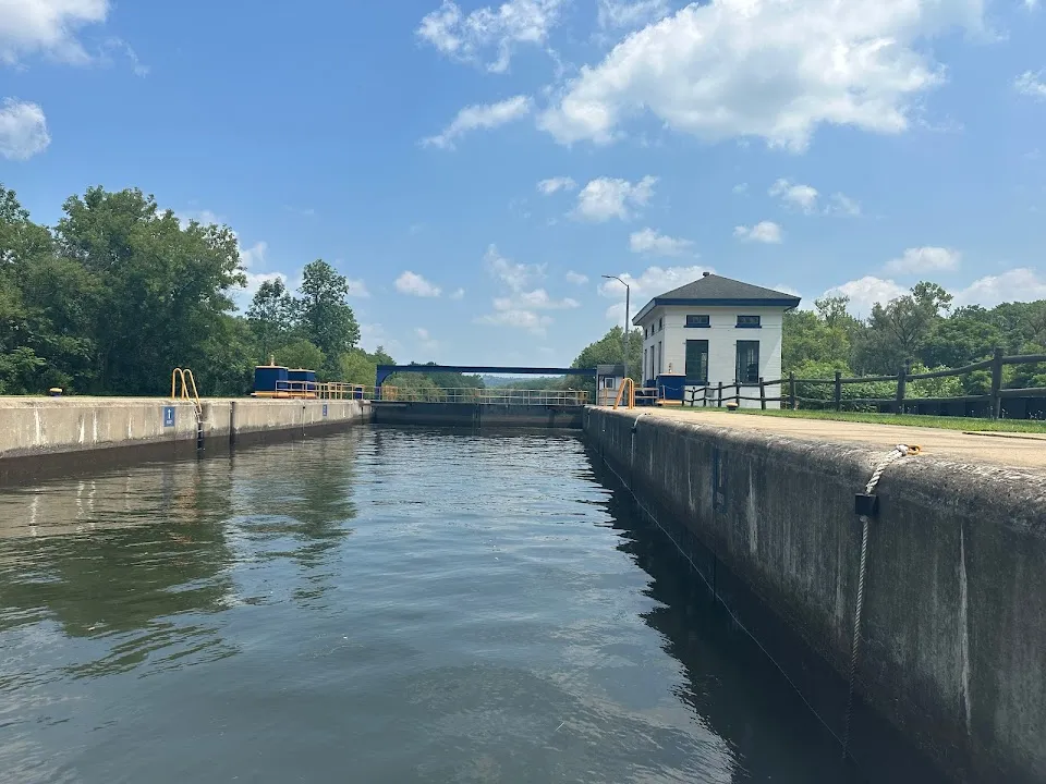 Erie Canal Cruises