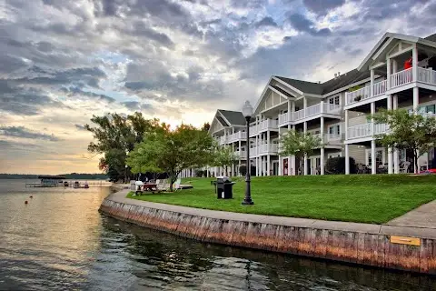 Sunset Shores Resort Cadillac