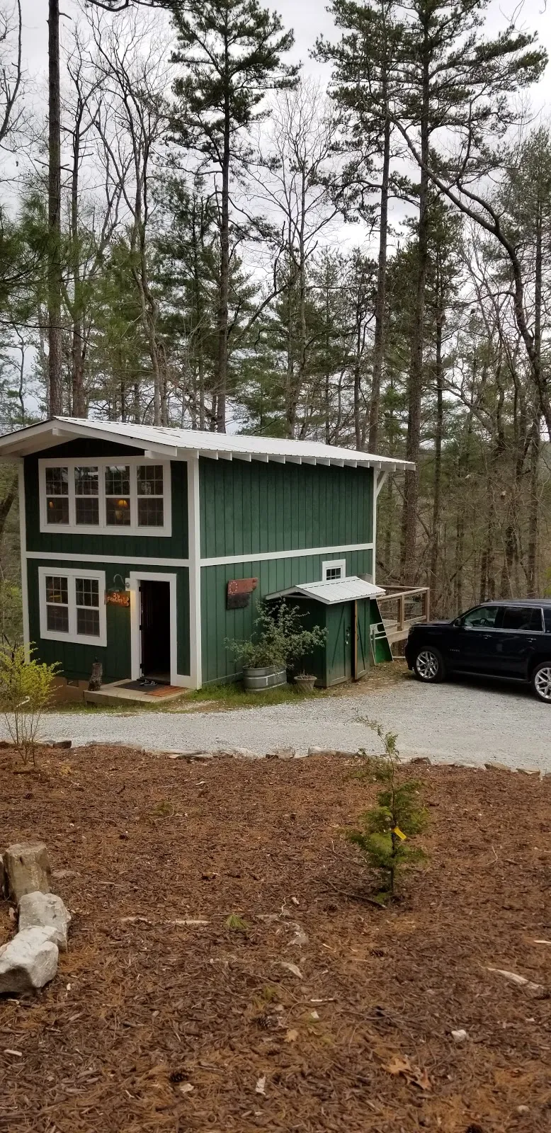 Lake Rabun Hotel & Fish Camp Cabins