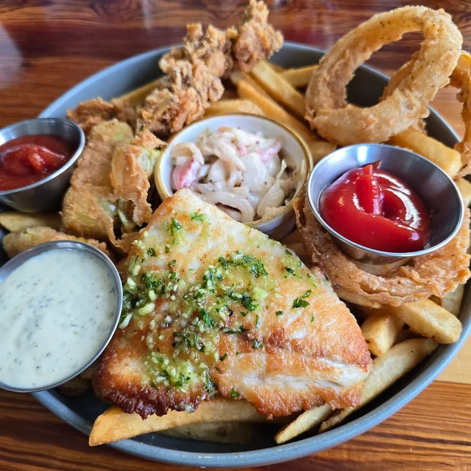 Salt Island Fish and Beer