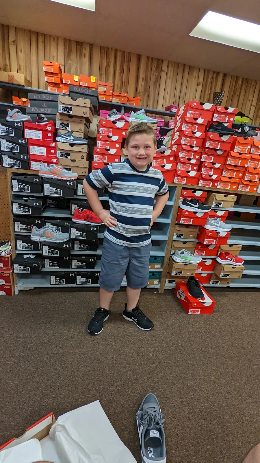 Felts Family Shoe Store