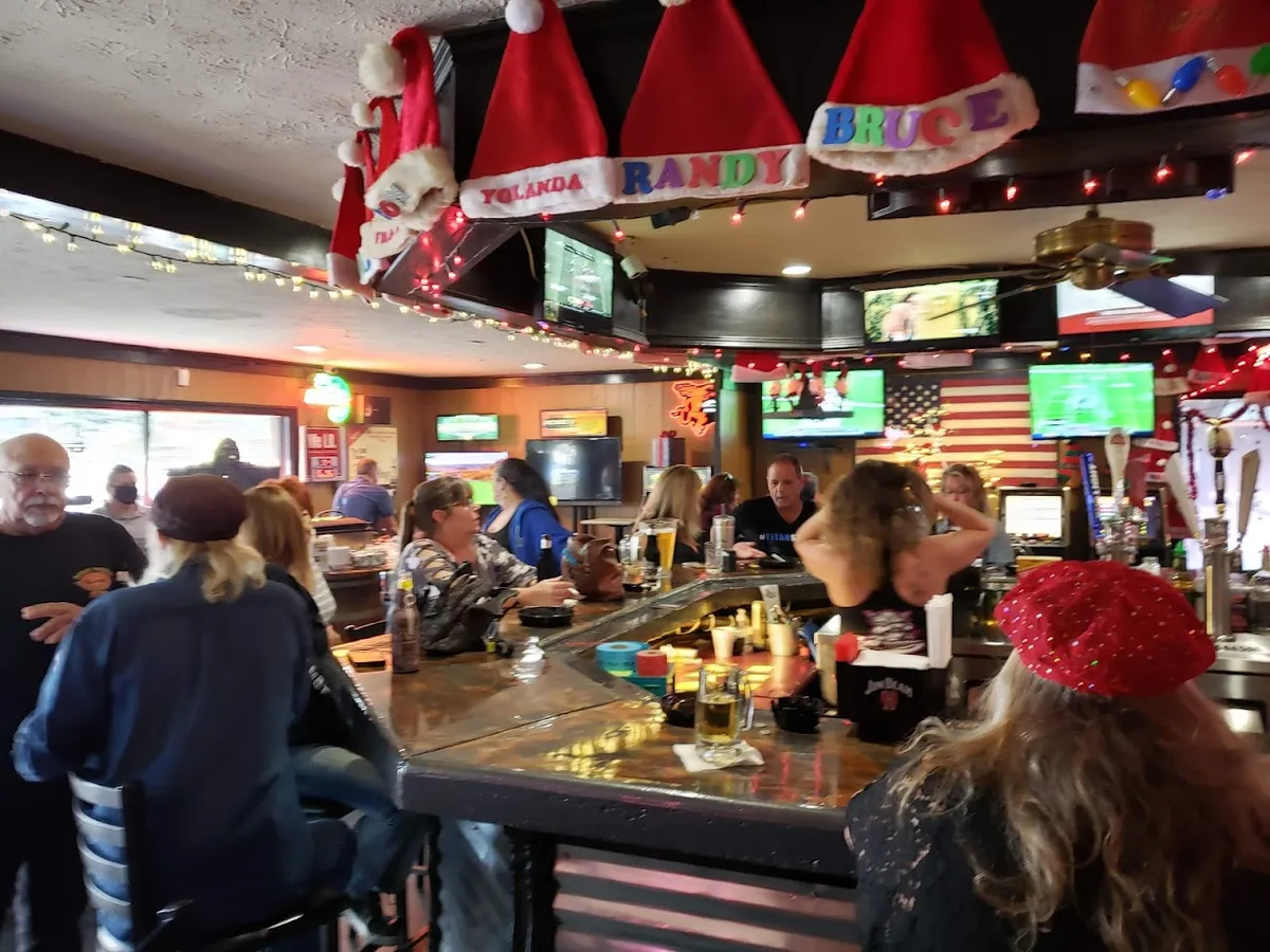 Horse & Crown Pub