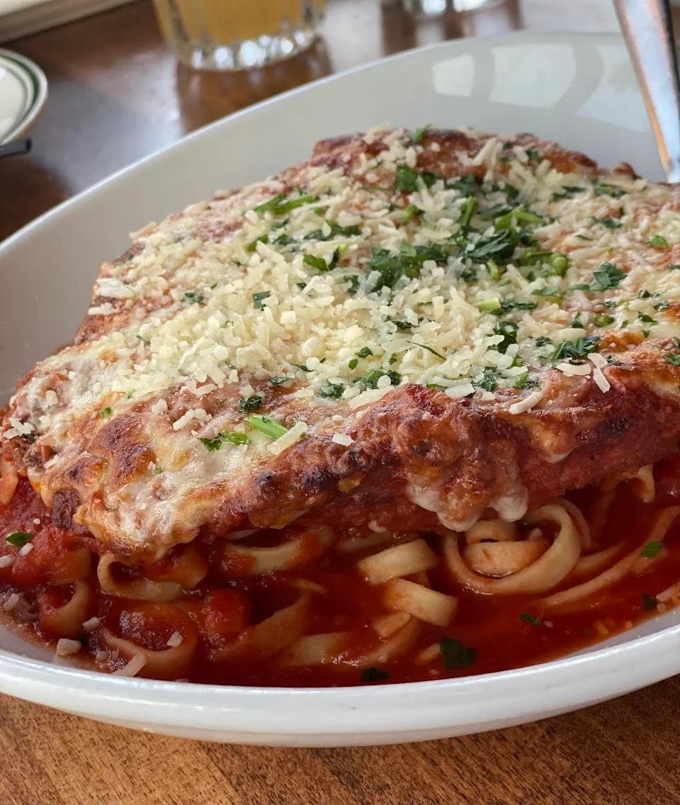 Enzo's Bistro and Bar