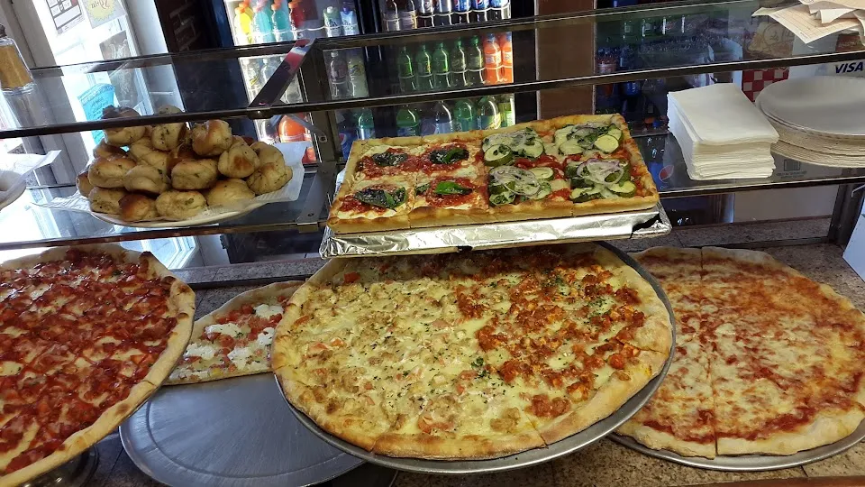Francesca’s Pizzeria & Restaurant