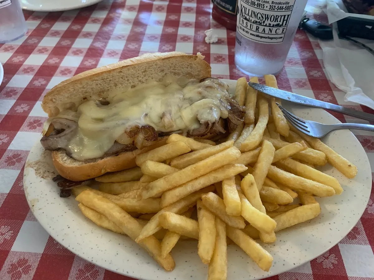Roosters Cafe