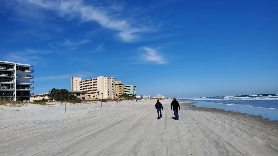Esther Street Beachfront Park