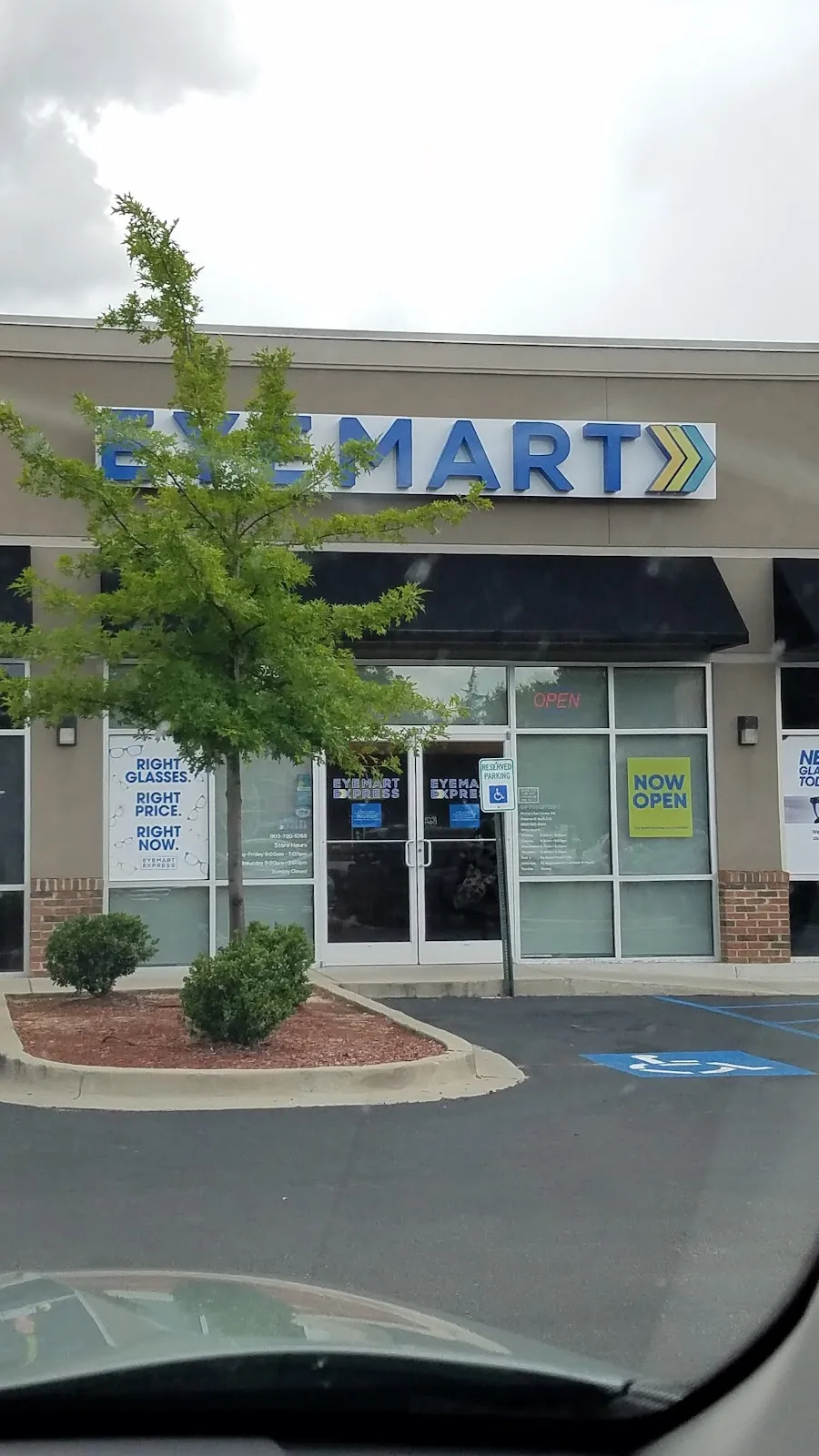 Eyemart Express