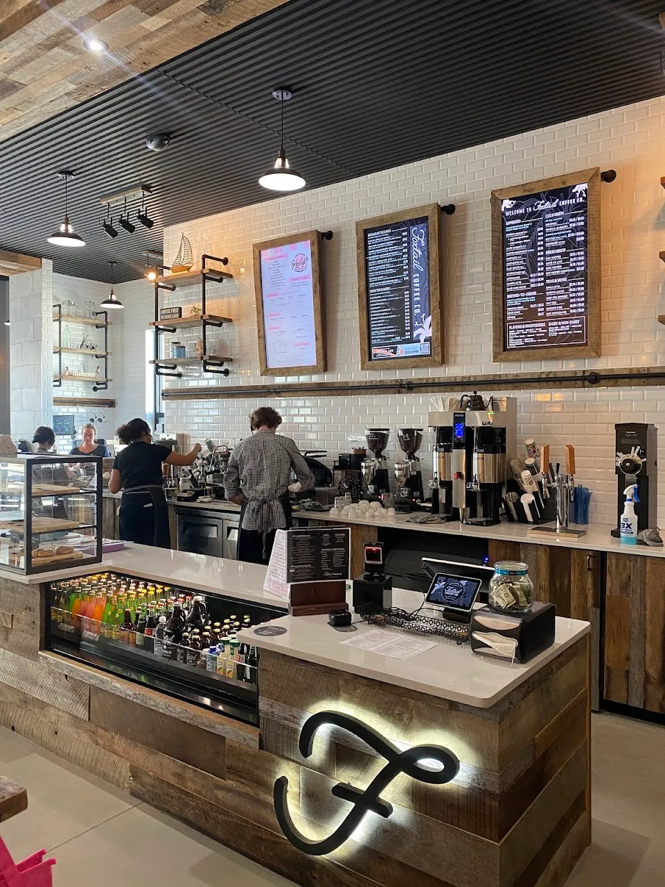 Foxtail Coffee - Dunlawton Bridge