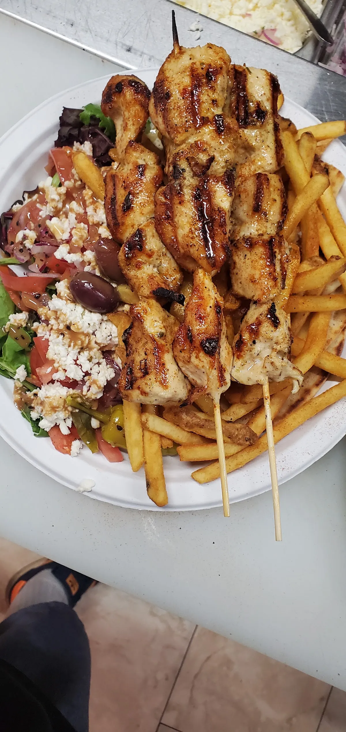 MARATHON DELI