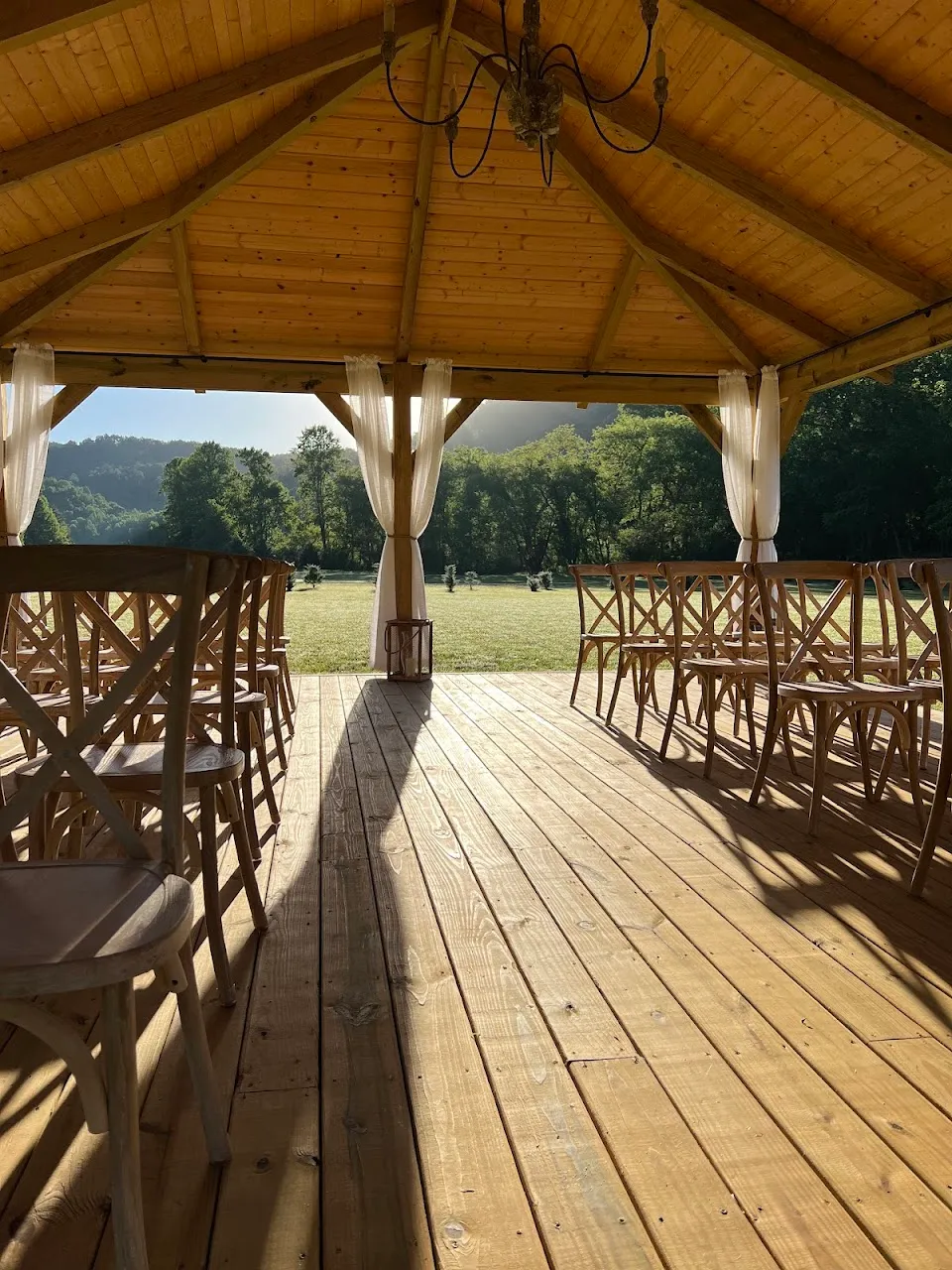 Green Meadow Weddings