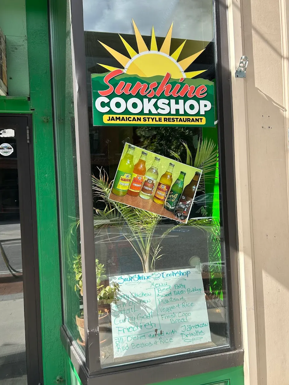 Sunshine Cookshop | Jamaican Style Restaurant