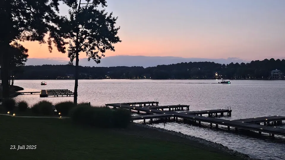 Lake Oconee Marina