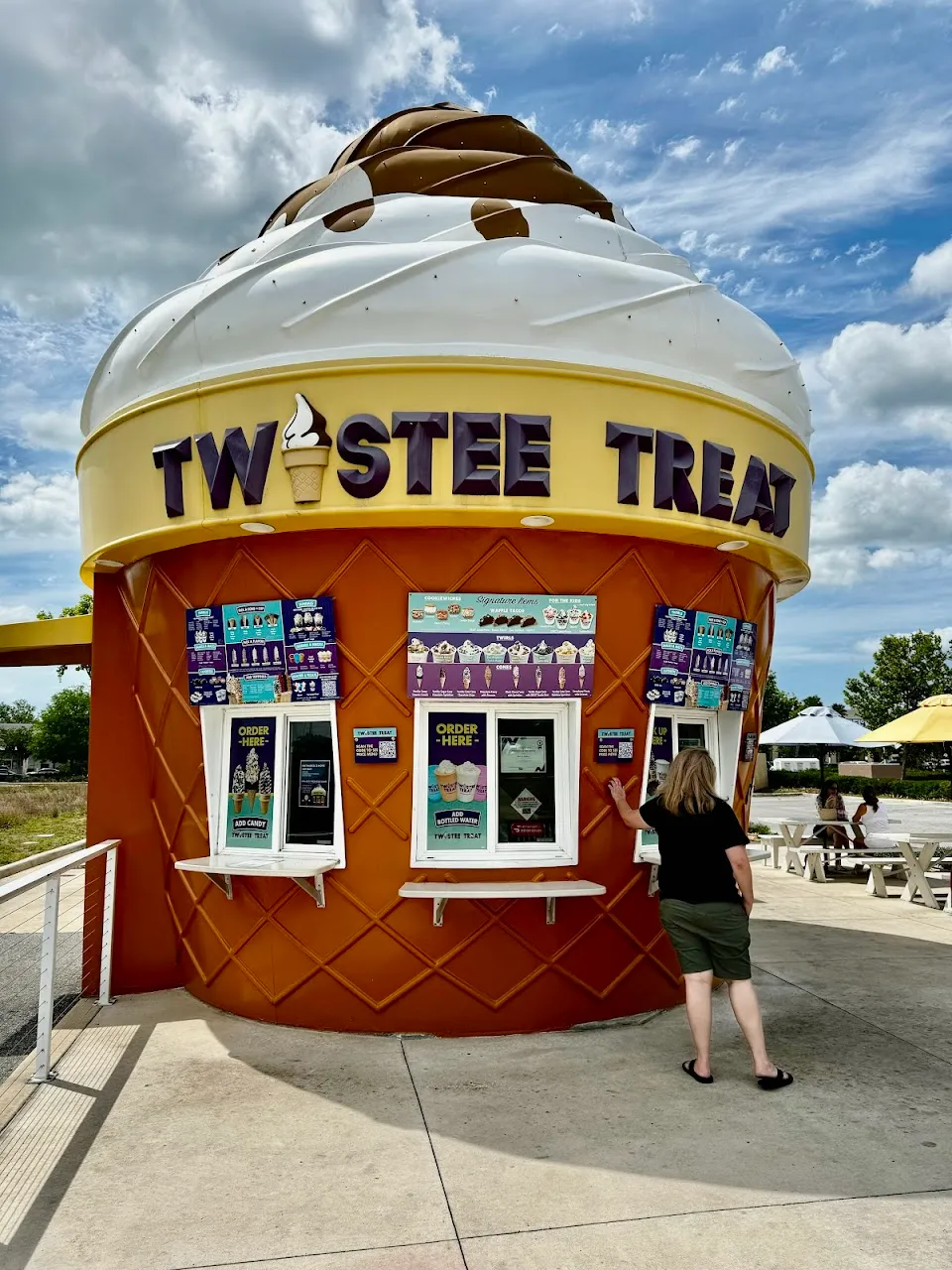 Twistee Treat Spring Hill 2