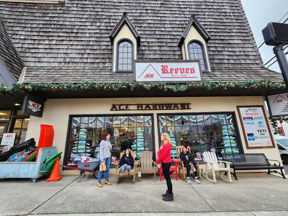 Reeves Ace Hardware