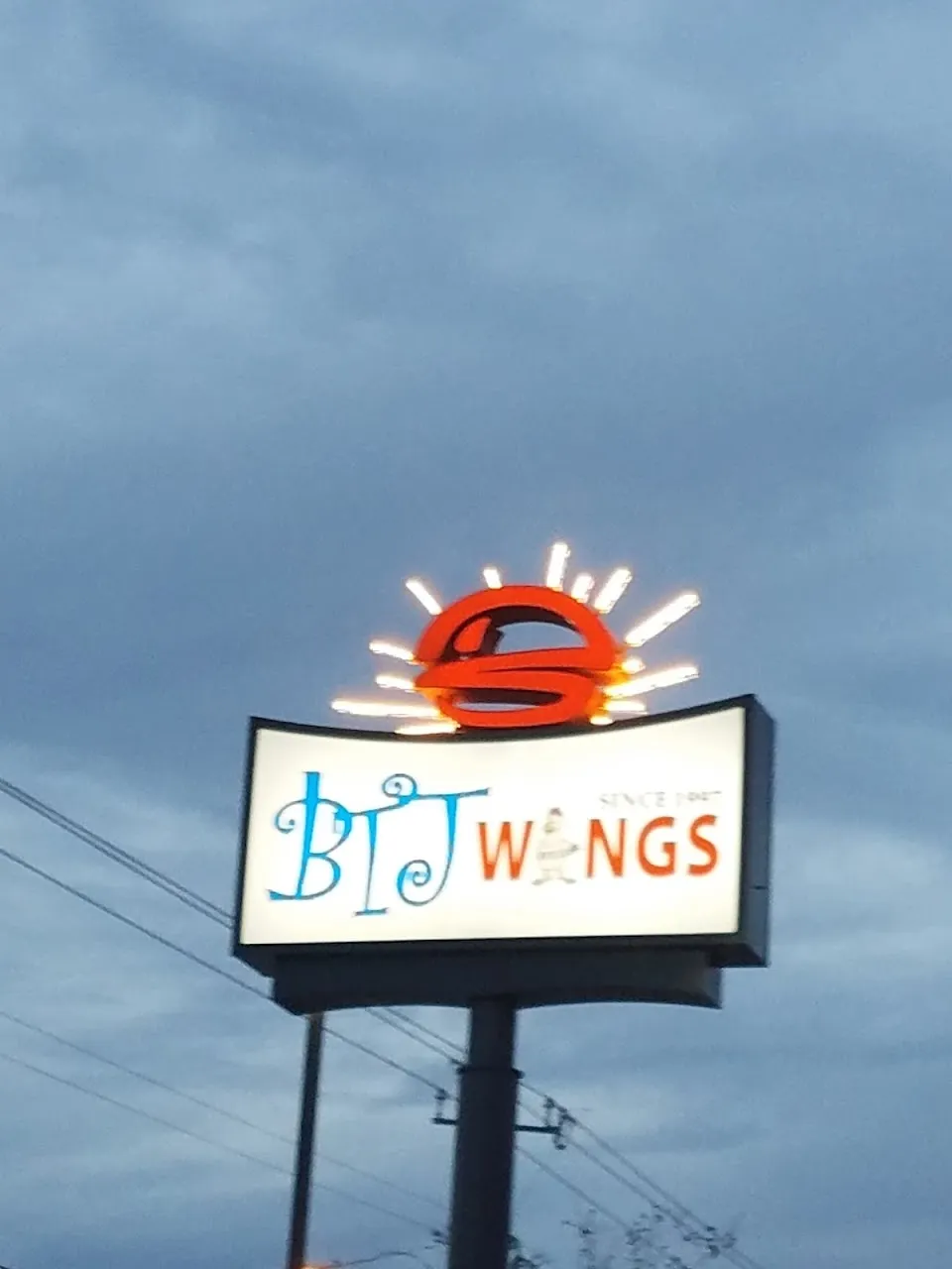 Btj's wings