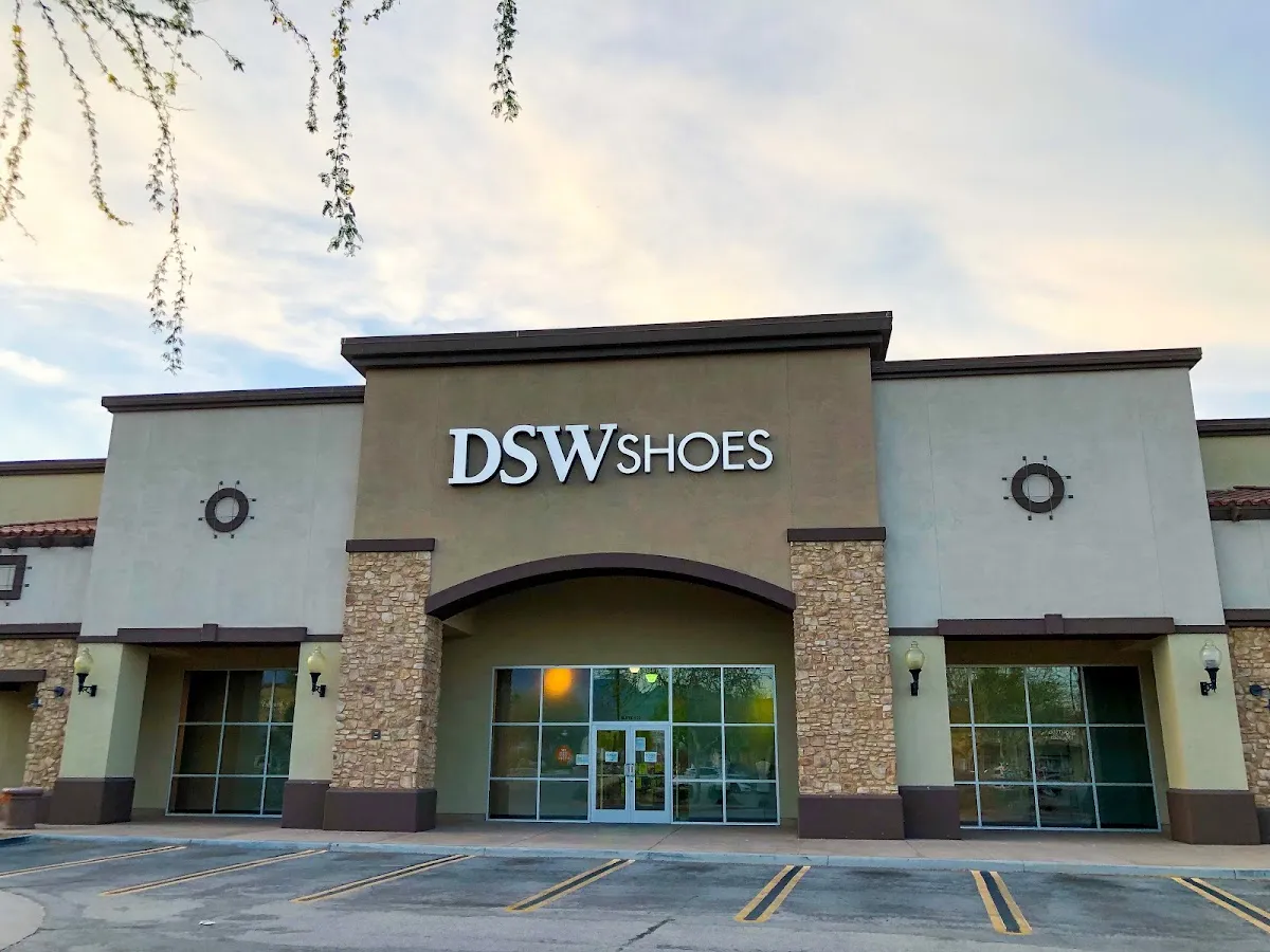 DSW Designer Shoe Warehouse