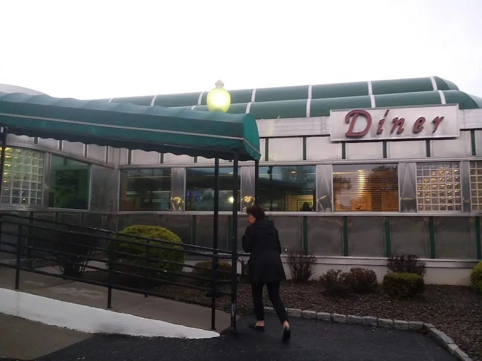 The Cup & Saucer Diner