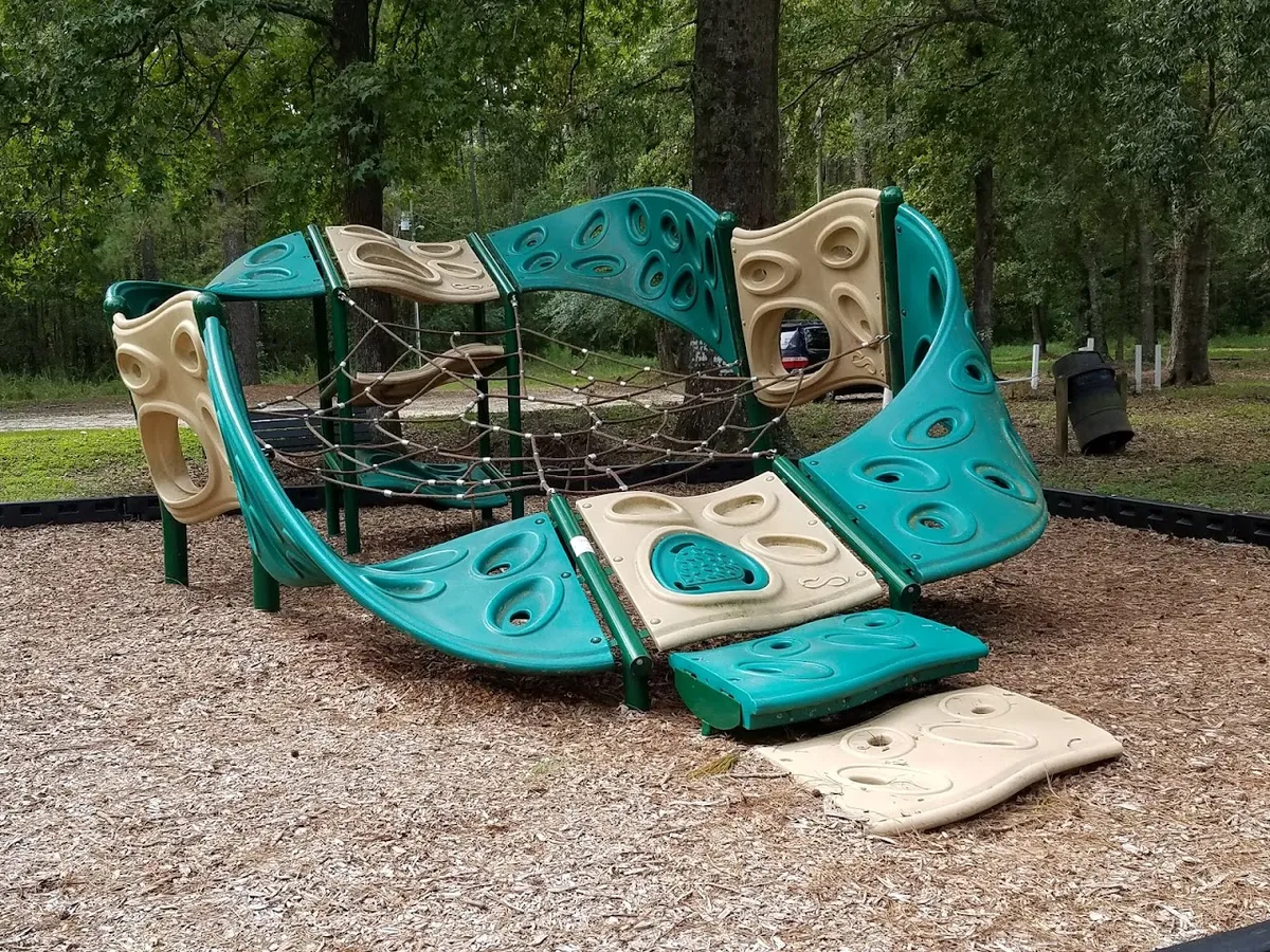 Lake Greenview Park