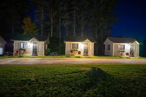 Mackinaw Timbers Cabins