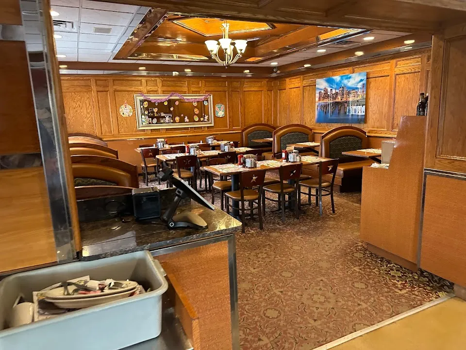 Empire Diner