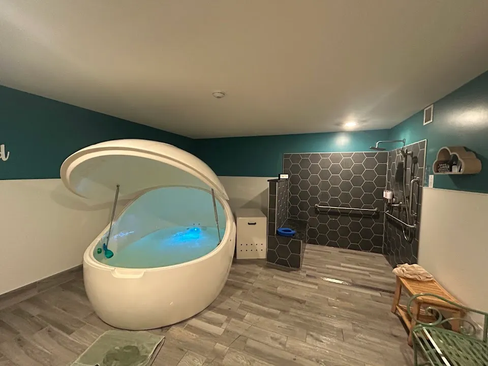 Eclipse Float Center