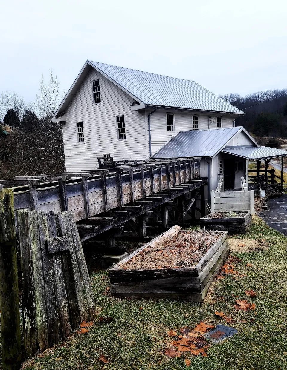 White's Mill Foundation